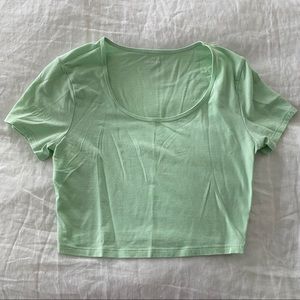 Express // Cropped Tee